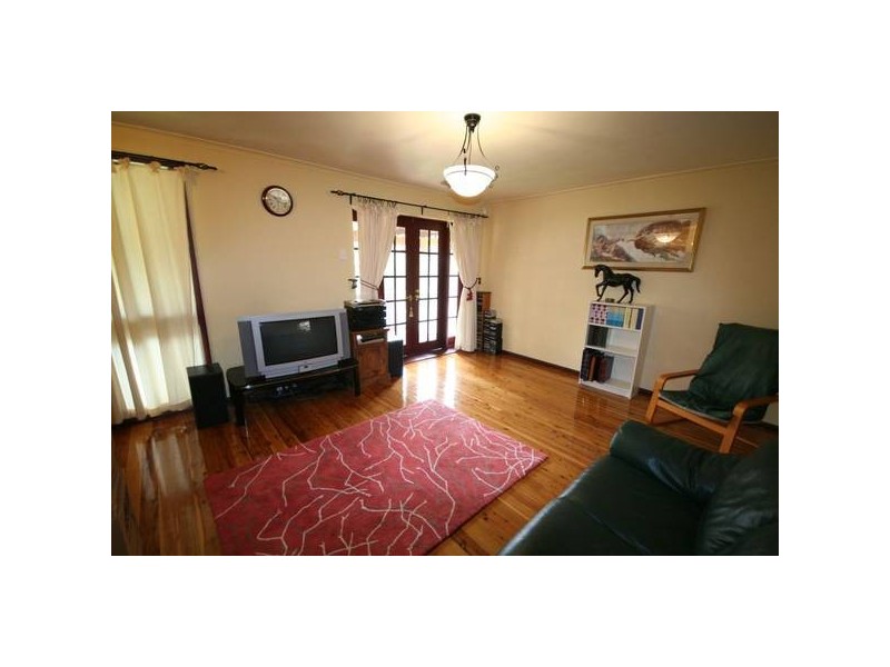 4 Anemone Place, Kareela NSW 2232