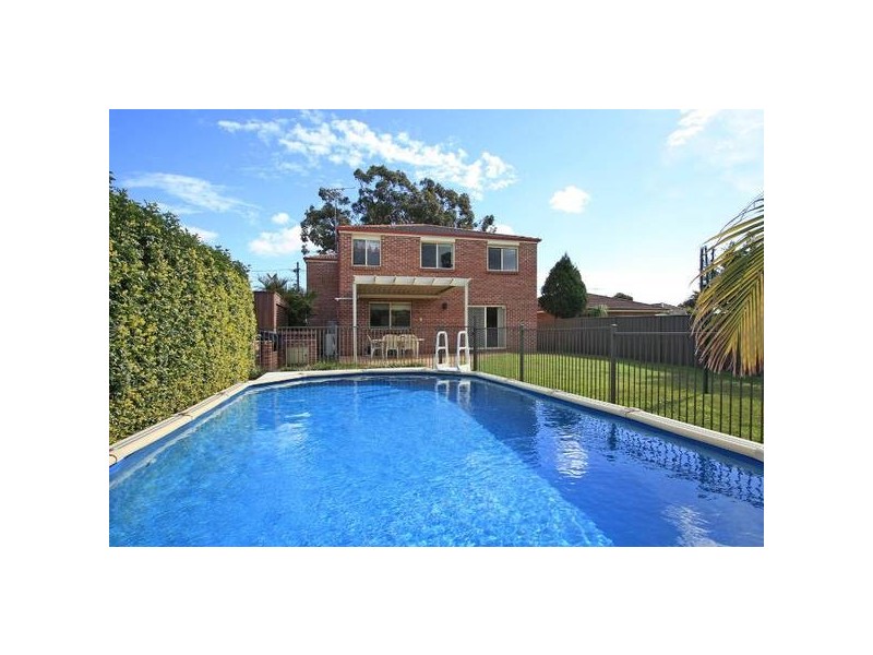 150 Woronora Crescent, Como NSW 2226