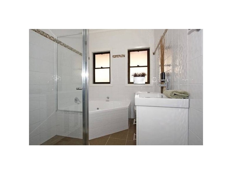 14 Wolger Street, Como NSW 2226