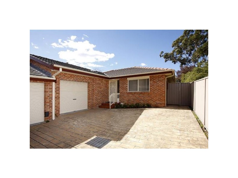 8a Roberts Street, Jannali NSW 2226