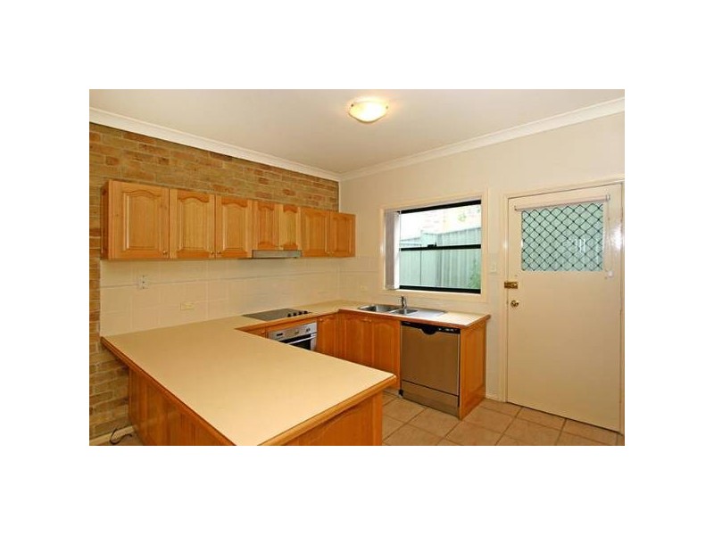 8/146 Waratah Street, Sutherland NSW 2232