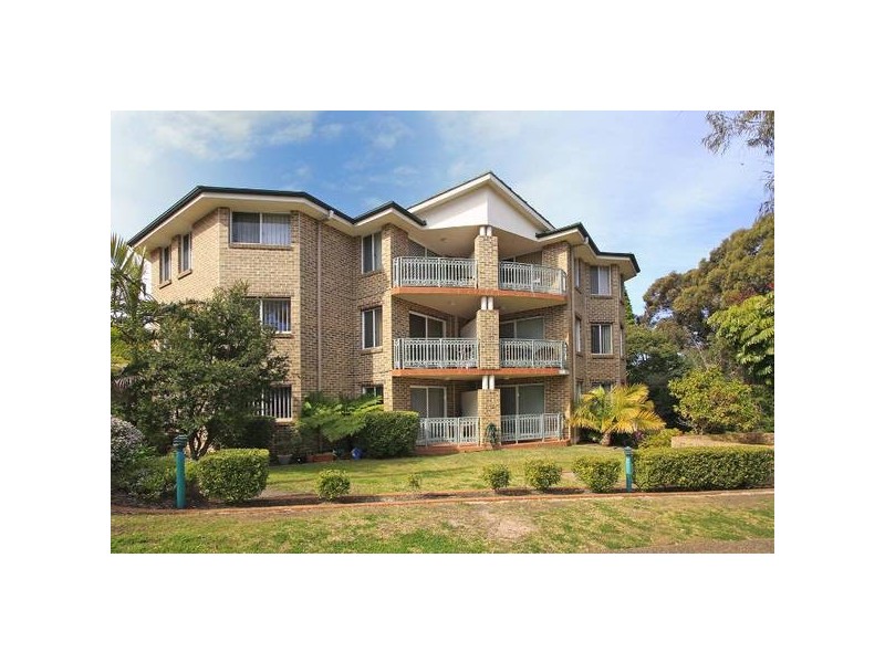 21/68 Auburn Street, Sutherland NSW 2232