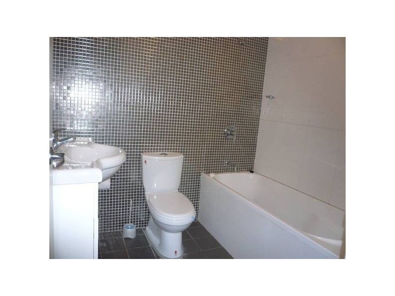 18/54 Osprey Drive, Illawong NSW 2234