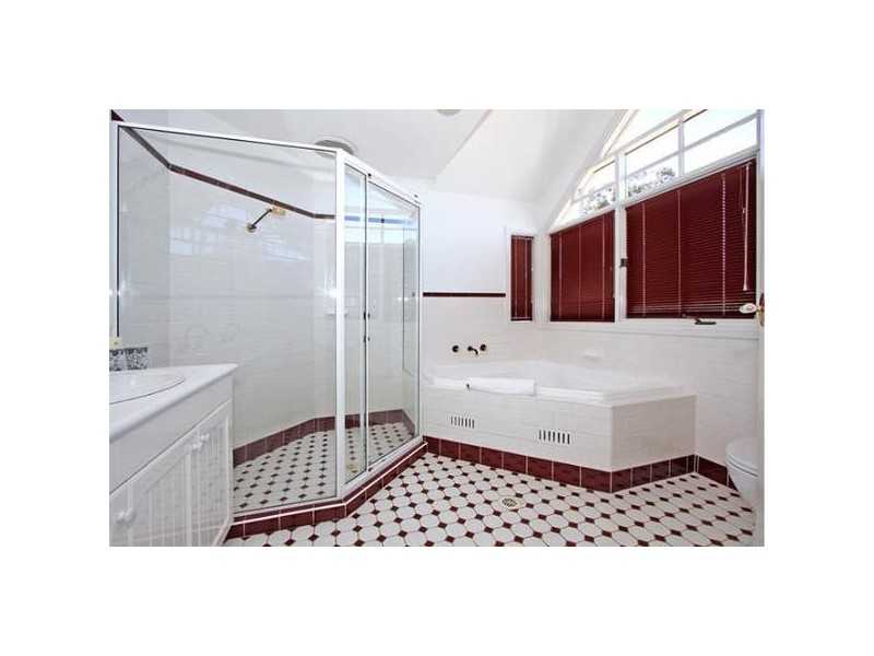 171 Woronora Crescent, Como NSW 2226