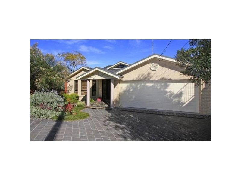 36 Lincoln Crescent, Bonnet Bay NSW 2226