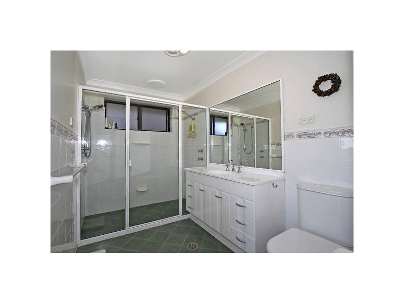 36 Lincoln Crescent, Bonnet Bay NSW 2226