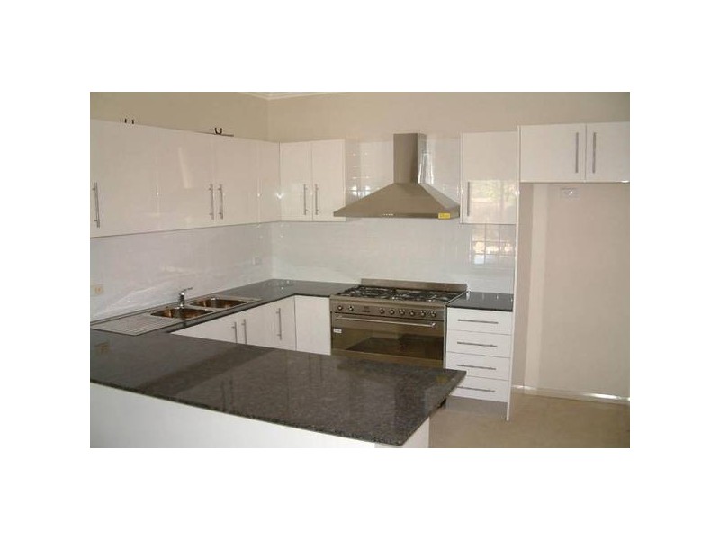 10/54 Osprey Drive, Illawong NSW 2234