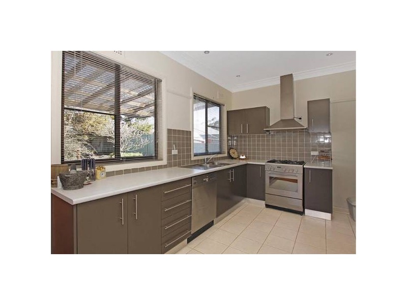 1 Mulyan Street, Como NSW 2226