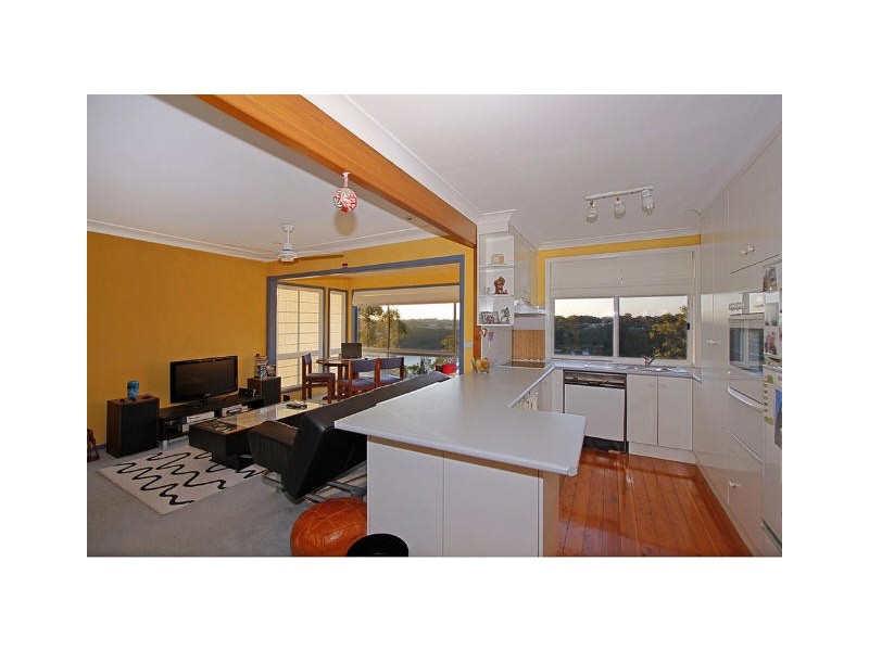 40 Central Avenue, Como NSW 2226