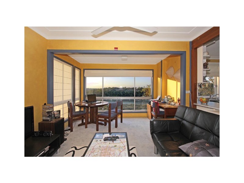 40 Central Avenue, Como NSW 2226