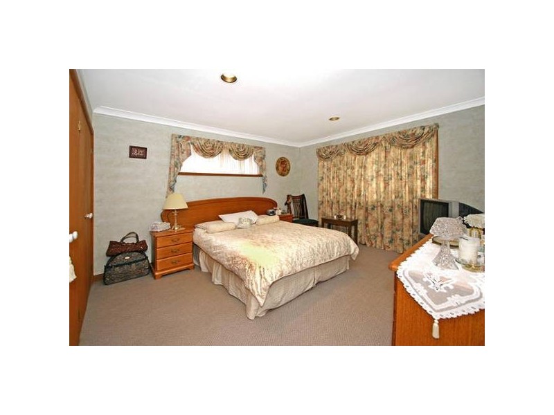 50 Bath Road, Kareela NSW 2232