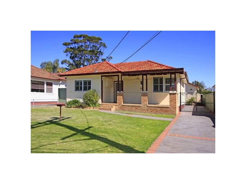 89 Wolger Street, Como NSW 2226
