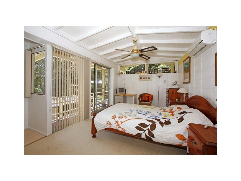 16 Glenhaven Place, Oyster Bay NSW 2225