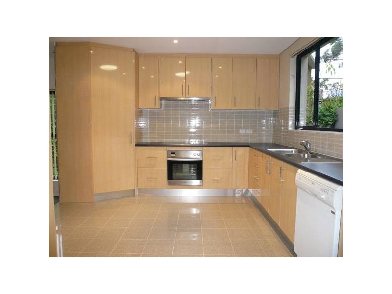 218 Oyster Bay Road (Gain access to this property from the bottom of Jannali Crescent), Oyster Bay NSW 2225