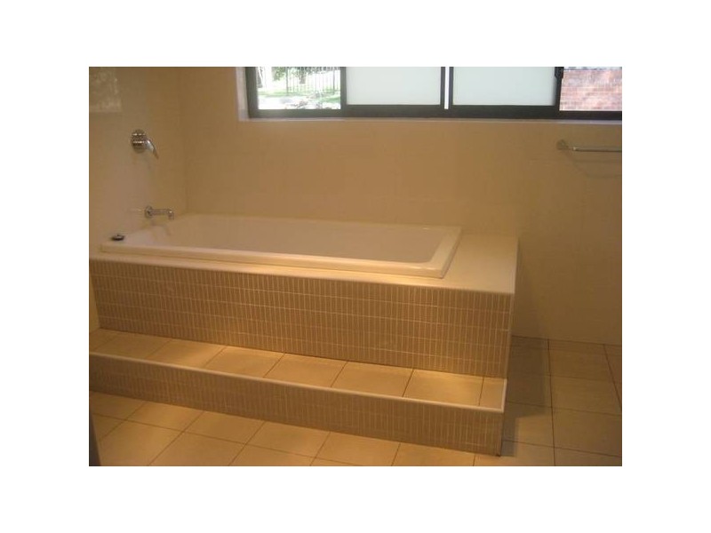 218 Oyster Bay Road (Gain access to this property from the bottom of Jannali Crescent), Oyster Bay NSW 2225