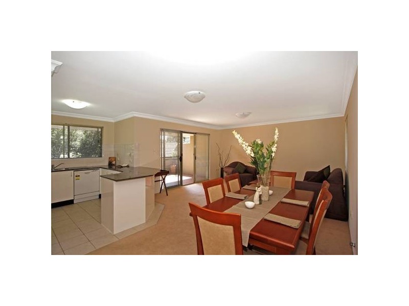 6/84 Glencoe Street, Sutherland NSW 2232