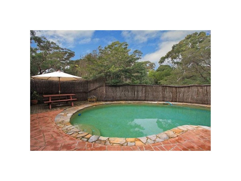 52 Tea Tree Place, Kirrawee NSW 2232