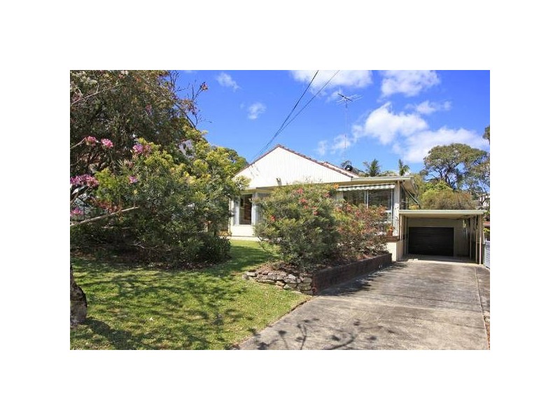 8 Pindari Avenue, Loftus NSW 2232