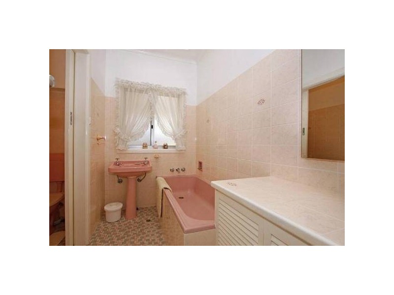 8 Pindari Avenue, Loftus NSW 2232