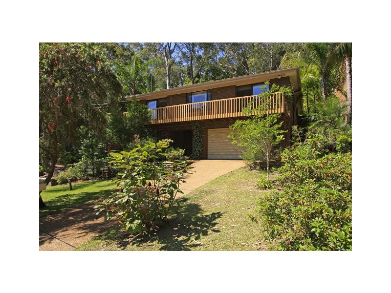 17 Glenhaven Pl, Oyster Bay NSW 2225