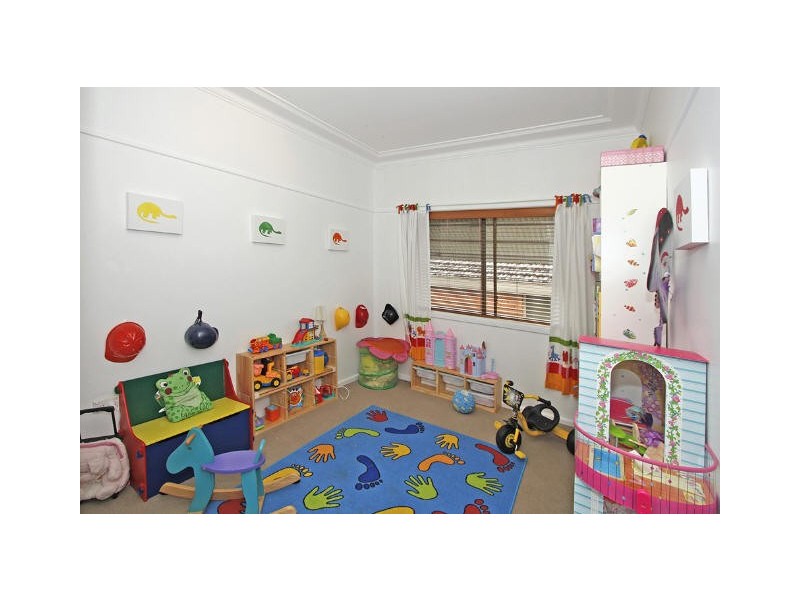 2 Logan Street, Loftus NSW 2232