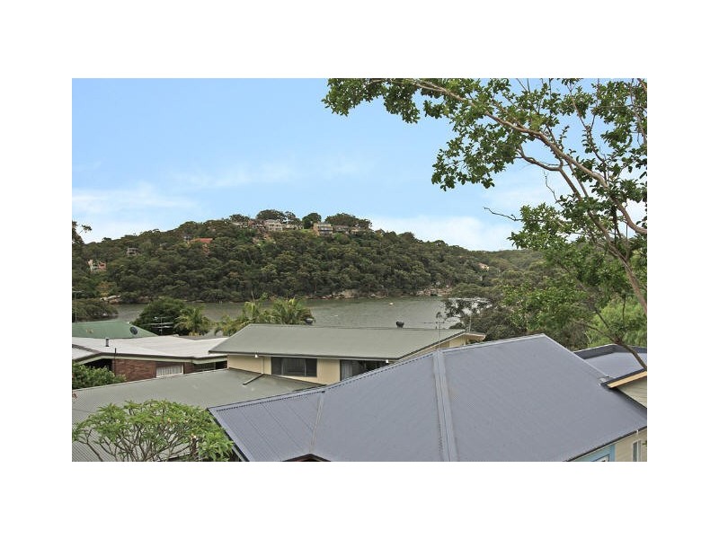 15 Wigens Avenue, Como NSW 2226