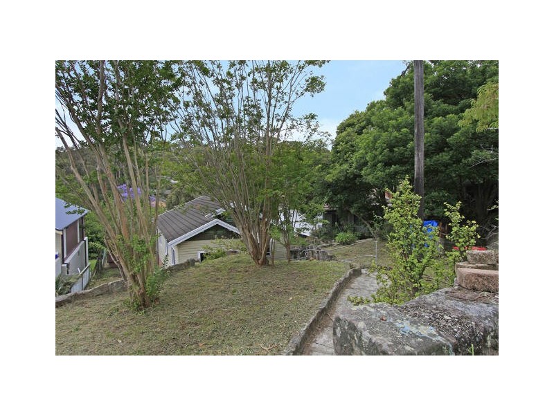 15 Wigens Avenue, Como NSW 2226