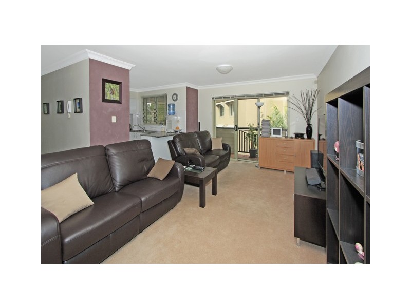 24/84 Glencoe Street, Sutherland NSW 2232