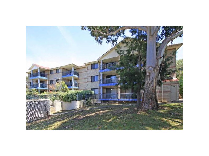 33/42-48 Merton Street, Sutherland NSW 2232