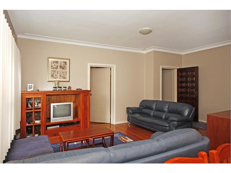 39 Loftus Avenue, Loftus NSW 2232