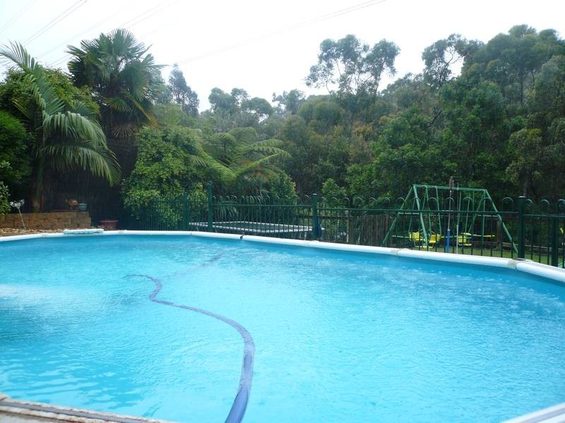 15 Tea Tree Place, Kirrawee NSW 2232