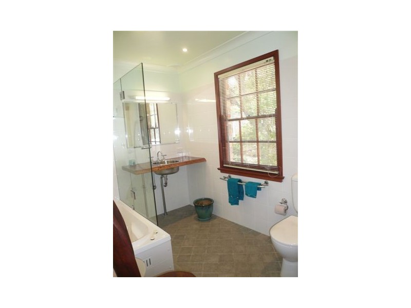 19 Lower Washington Drive, Bonnet Bay NSW 2226