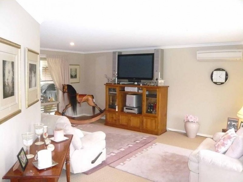 26 Charles Ave, Casino NSW 2470