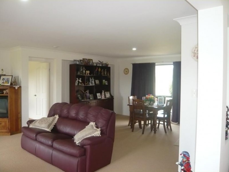 21 Marigold Drive, Fairy Hill NSW 2470