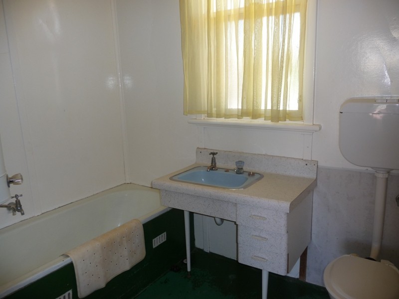 66 Knox Street, Broken Hill NSW 2880