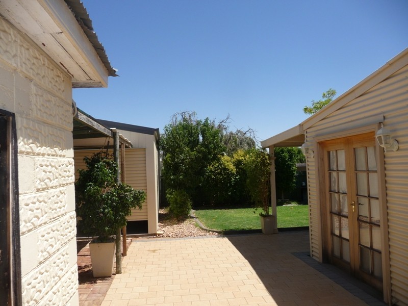 460 Lane Street, Broken Hill NSW 2880