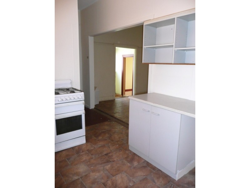 294 Brookfield Ave, Broken Hill NSW 2880