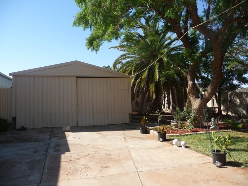 35-37 Gaffney Street, Broken Hill NSW 2880
