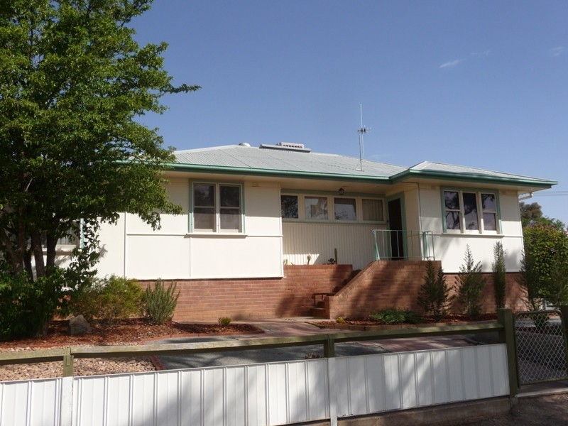 97 Hill Street, Broken Hill NSW 2880