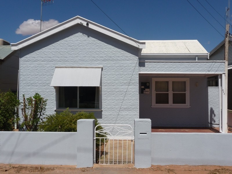 243 Zebina Street, Broken Hill NSW 2880