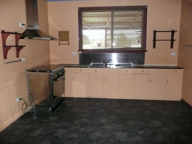 323 O’Farrell Street, Broken Hill NSW 2880
