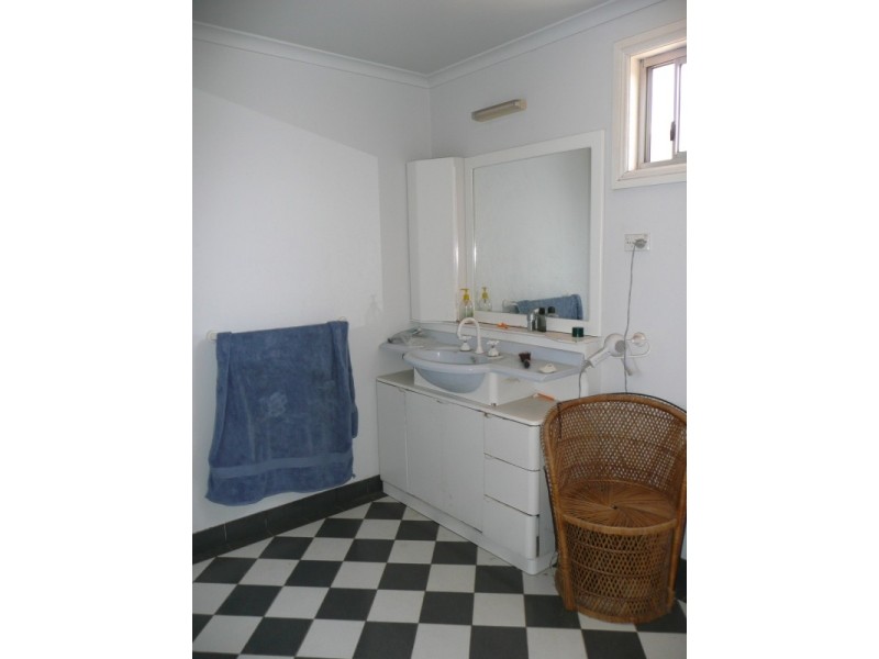 694 Chapple Street, Broken Hill NSW 2880