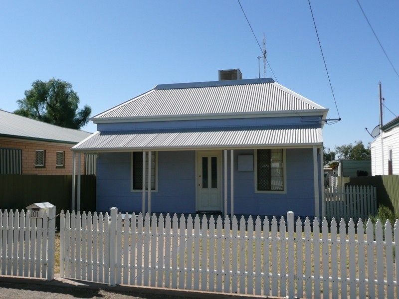101 Patton Street, Broken Hill NSW 2880