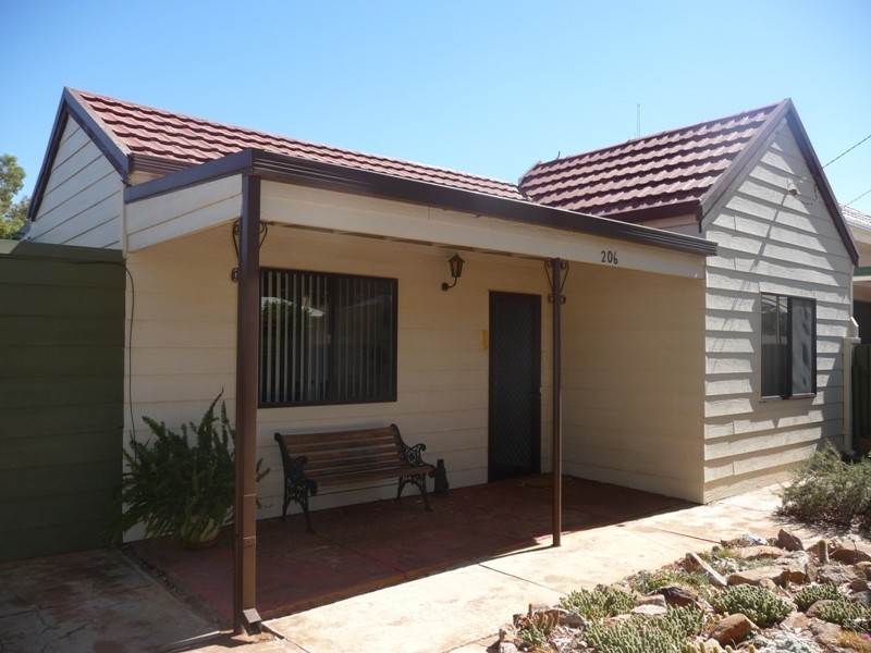 206 Wills Street, Broken Hill NSW 2880