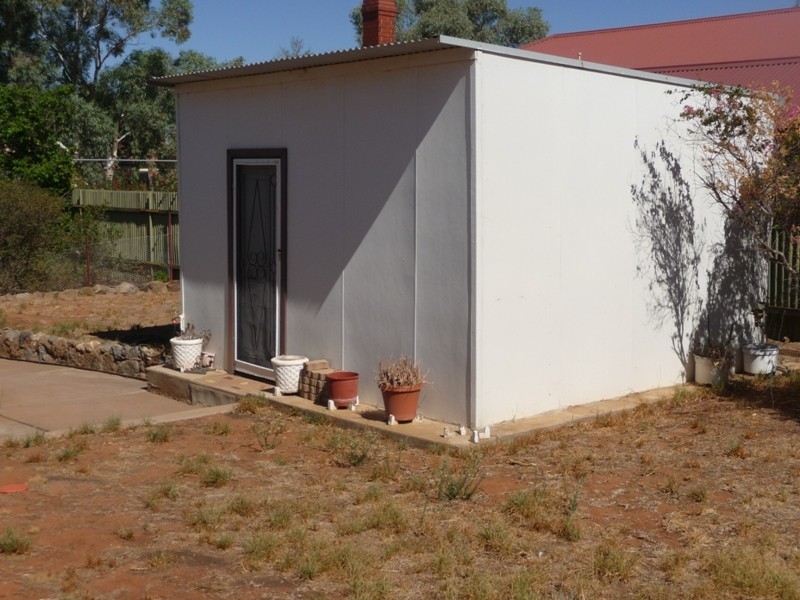 90 Hebbard Street, Broken Hill NSW 2880