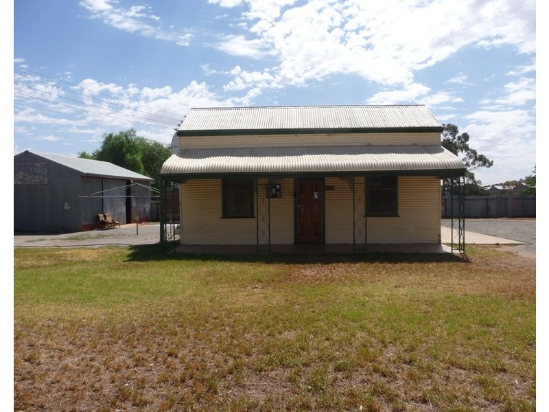 198 Rakow Street, Broken Hill NSW 2880