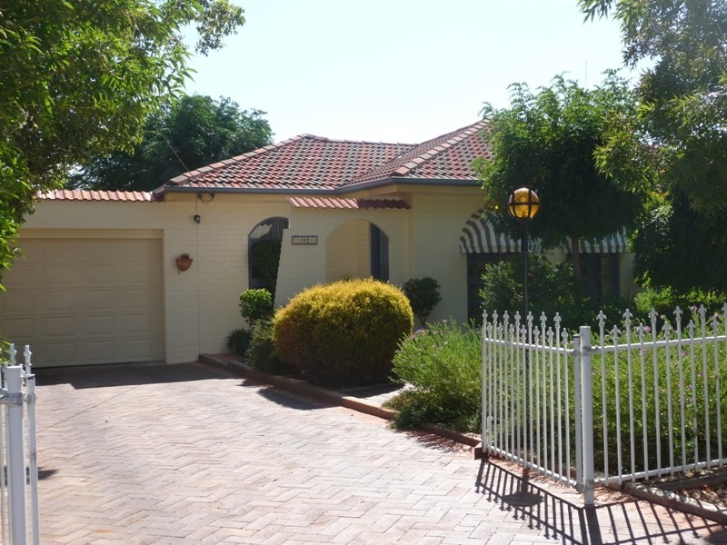 112 Willyama Street, Broken Hill NSW 2880