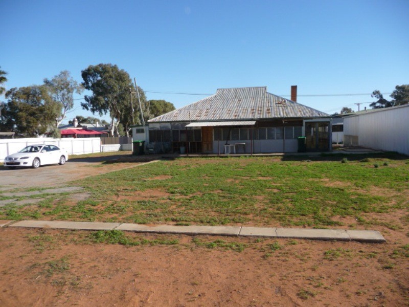 203 Newton Lane, Broken Hill NSW 2880