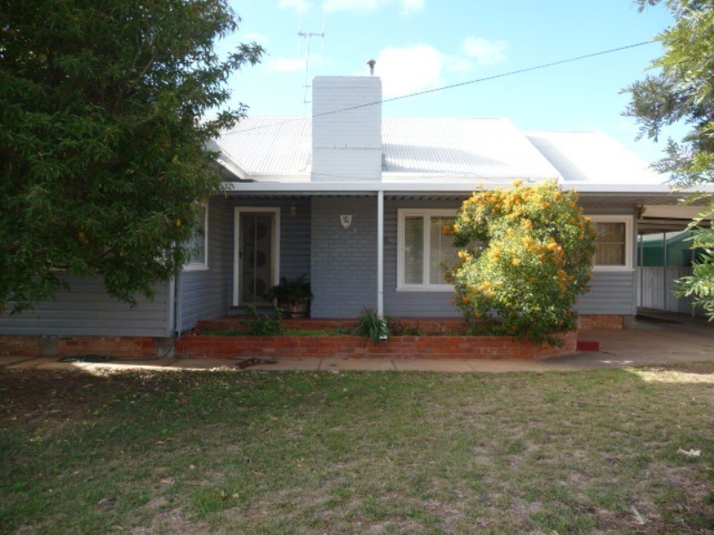 1 Jacaranda Place, Broken Hill NSW 2880