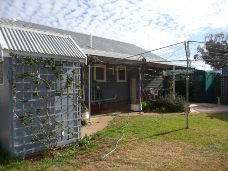 1 Jacaranda Place, Broken Hill NSW 2880